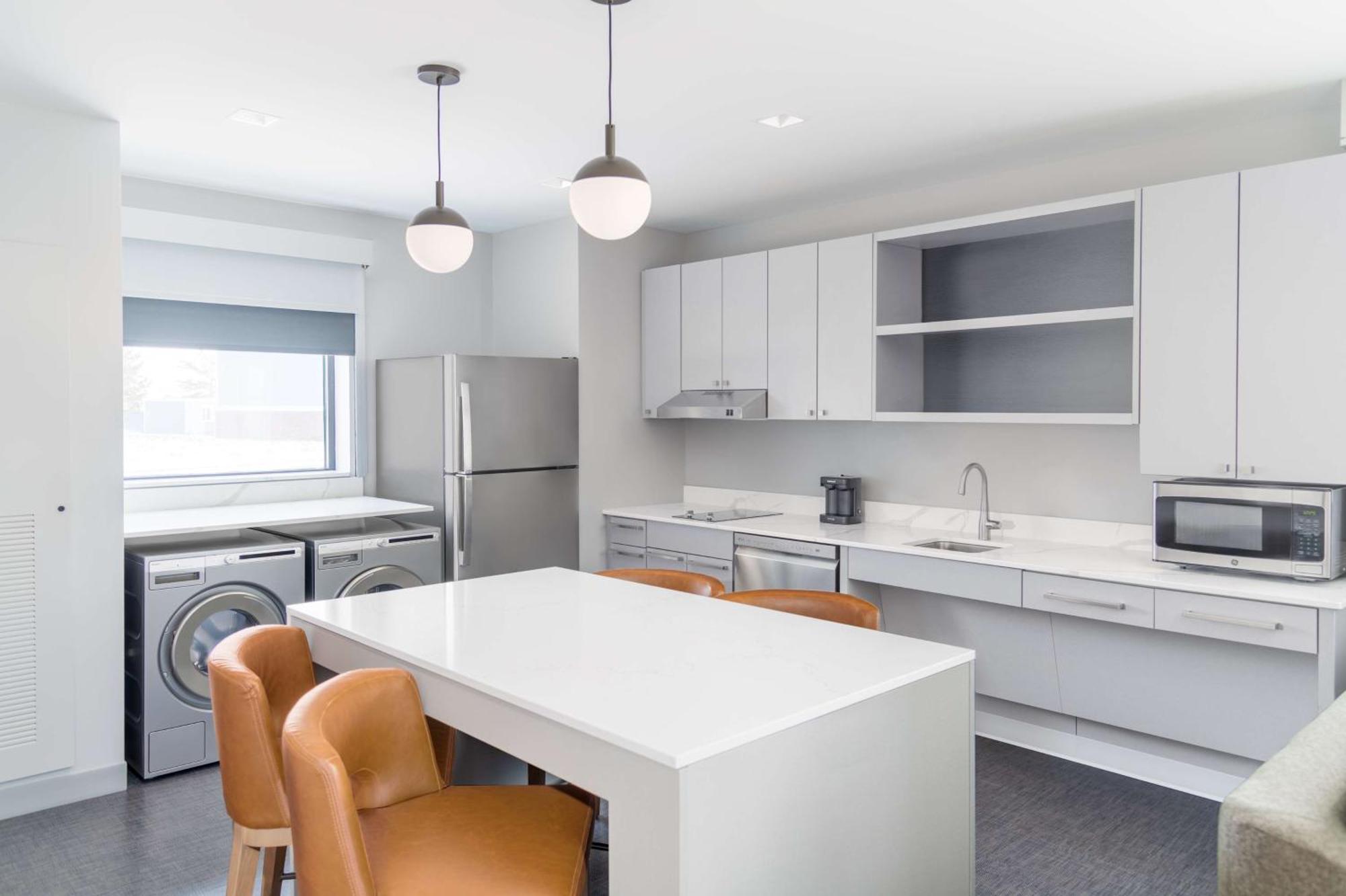 Homewood Suites By Hilton Holland Ngoại thất bức ảnh